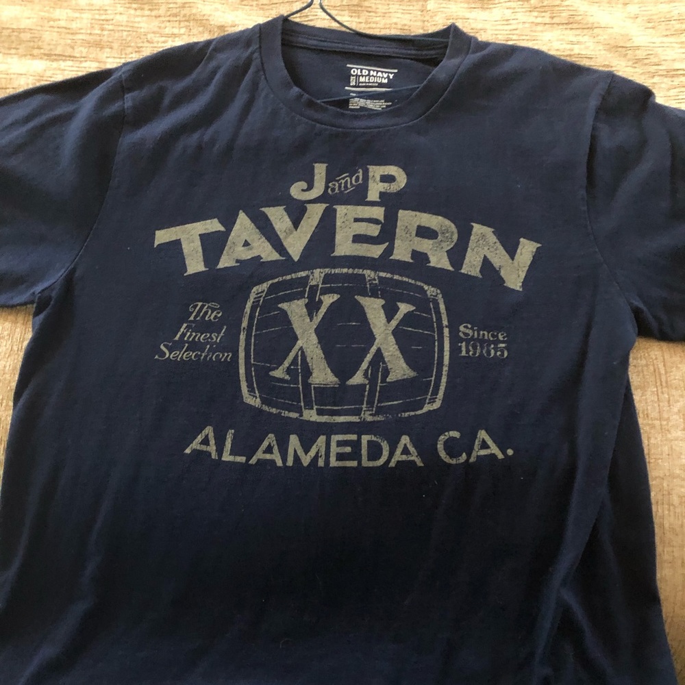 Old Navy T-shirt